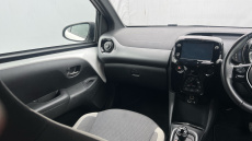 Toyota Aygo 1.0 VVT-i X-Trend TSS 5dr x-shift Petrol Hatchback